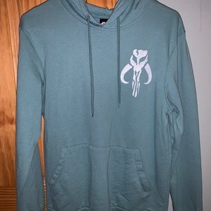 Star Wars: Mandalorian Hoodie size: small